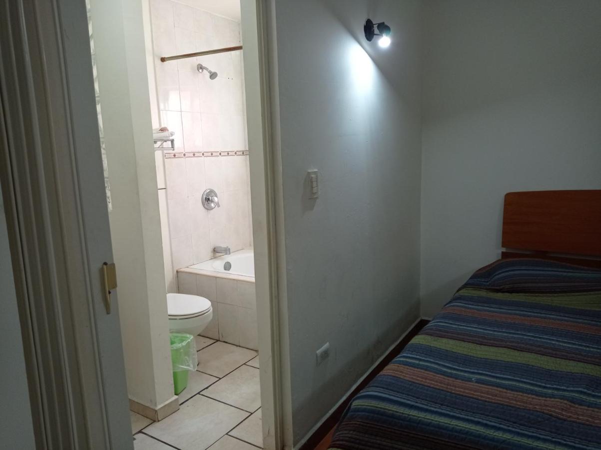 Confort Ejecutivo Suites Lindavista Guadalupe  Εξωτερικό φωτογραφία