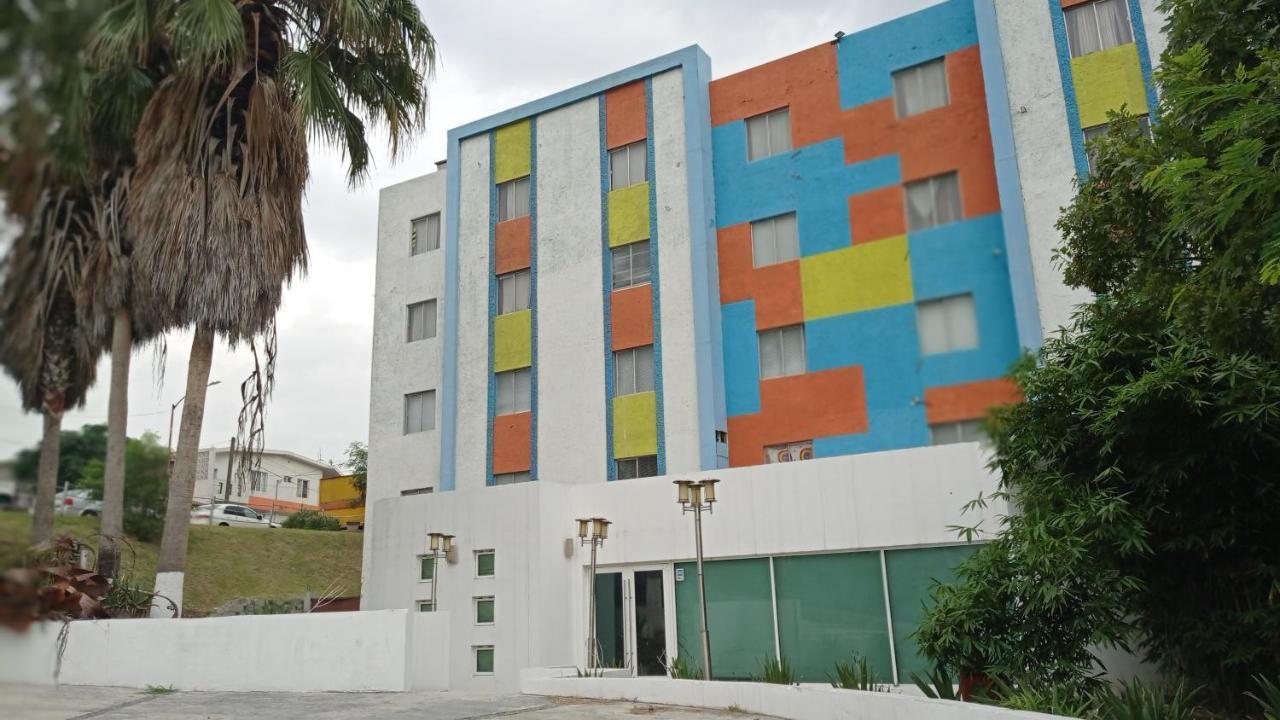 Confort Ejecutivo Suites Lindavista Guadalupe  Εξωτερικό φωτογραφία